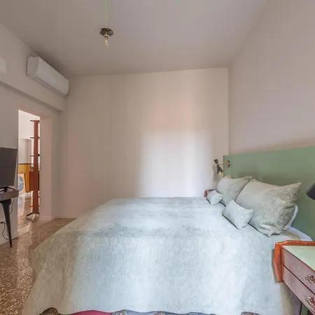 Sant'angelo Canal View Benátky