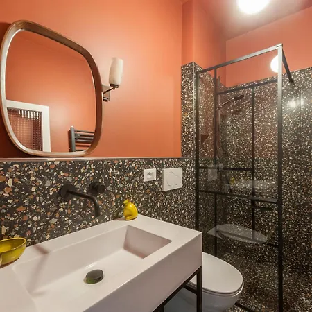 Sant'angelo Canal View Apartmán *